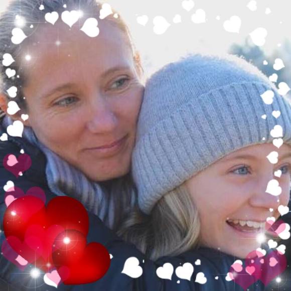 Meet your Posher, Lani - Picture 2 of 2